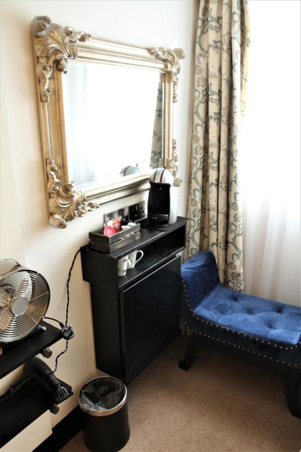 The Lane - Boutique Residence Голуей Екстериор снимка