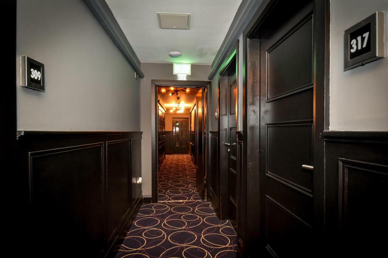 The Lane - Boutique Residence Голуей Екстериор снимка